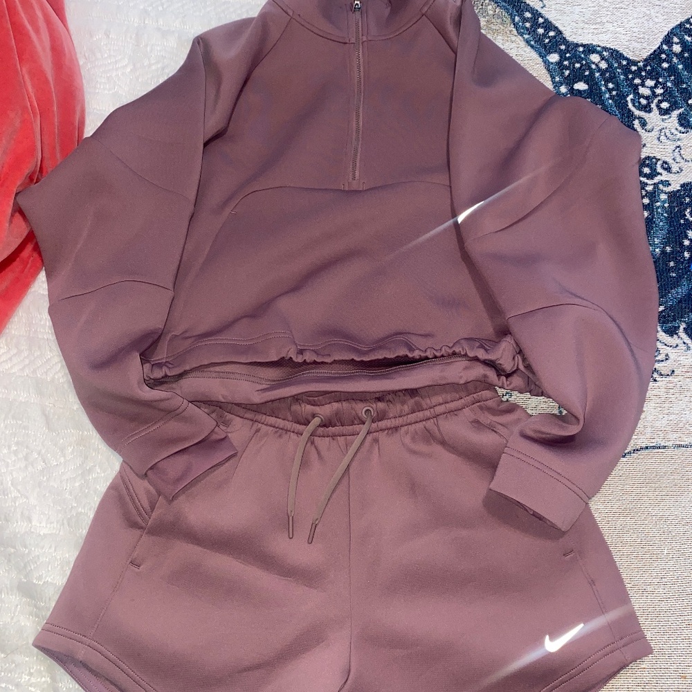 Nike set